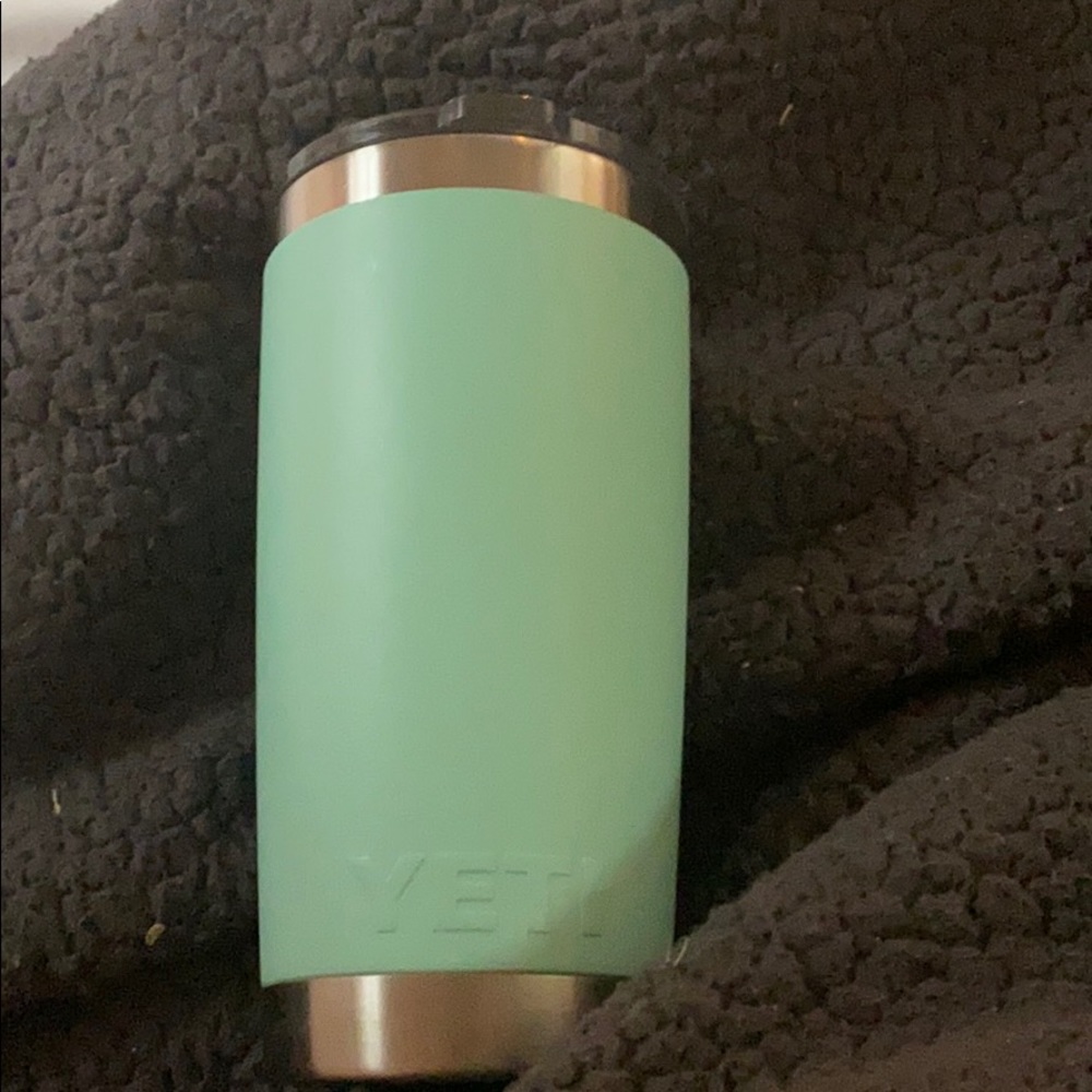 Seafoam Yeti - Picture 4 of 4